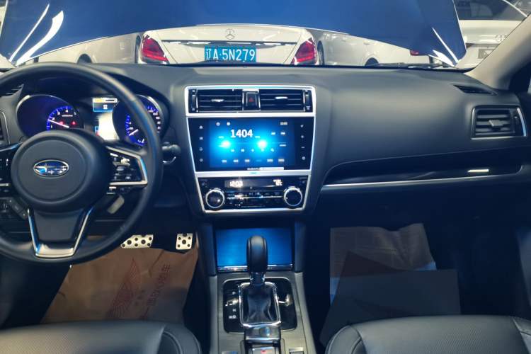 Used Subaru Legacy 2018 2.5i All-Wheel-Drive Prestige Edition EyeSight Audio And AC Panel