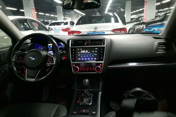 Used Subaru Legacy 2018 2.5i All-Wheel-Drive Prestige Edition EyeSight Center Console