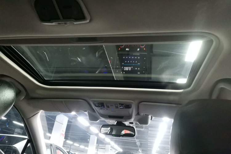 Used Subaru Legacy 2018 2.5i All-Wheel-Drive Prestige Edition EyeSight Headliner