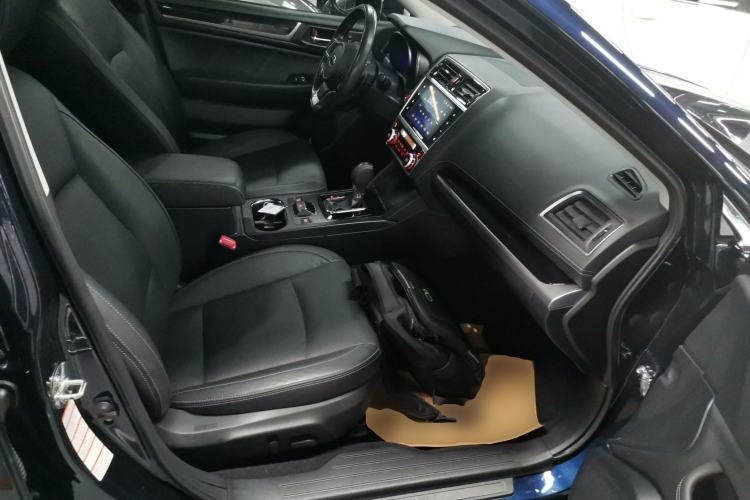 Used Subaru Legacy 2018 2.5i All-Wheel-Drive Prestige Edition EyeSight Right Front Seat