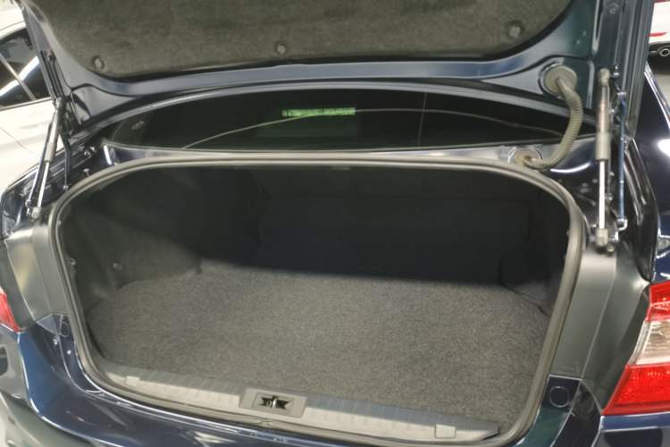 Used Subaru Legacy 2018 2.5i All-Wheel-Drive Prestige Edition EyeSight Trunk