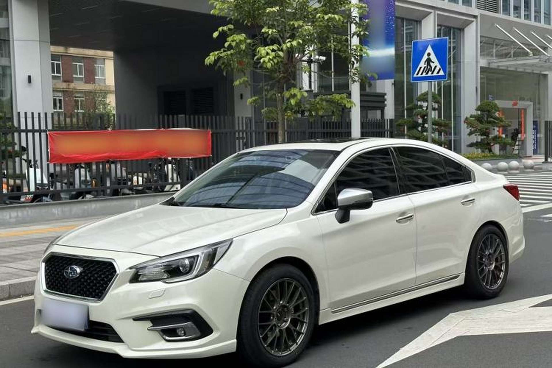 Used Subaru Legacy 2018 2.5i All-Wheel-Drive Prestige Edition EyeSight Front Left 45 Deg