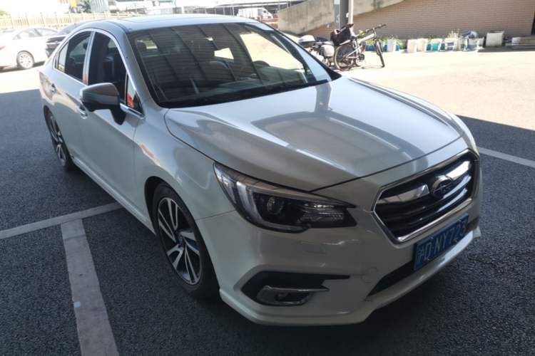 Used Subaru Legacy 2018 2.5i All-Wheel-Drive Prestige Edition EyeSight Front Right 45 Deg