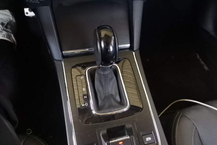 Used Subaru Legacy 2018 2.5i All-Wheel-Drive Prestige Edition EyeSight Gear Lever