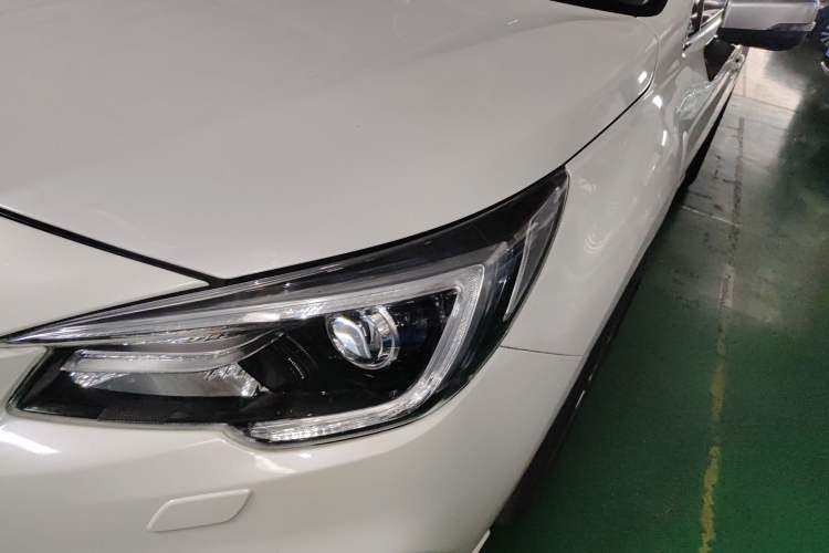 Used Subaru Legacy 2018 2.5i All-Wheel-Drive Prestige Edition EyeSight Left Front Headlight