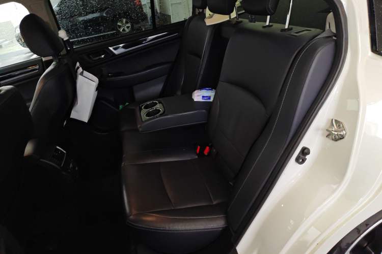 Used Subaru Legacy 2018 2.5i All-Wheel-Drive Prestige Edition EyeSight Left Rear Seat