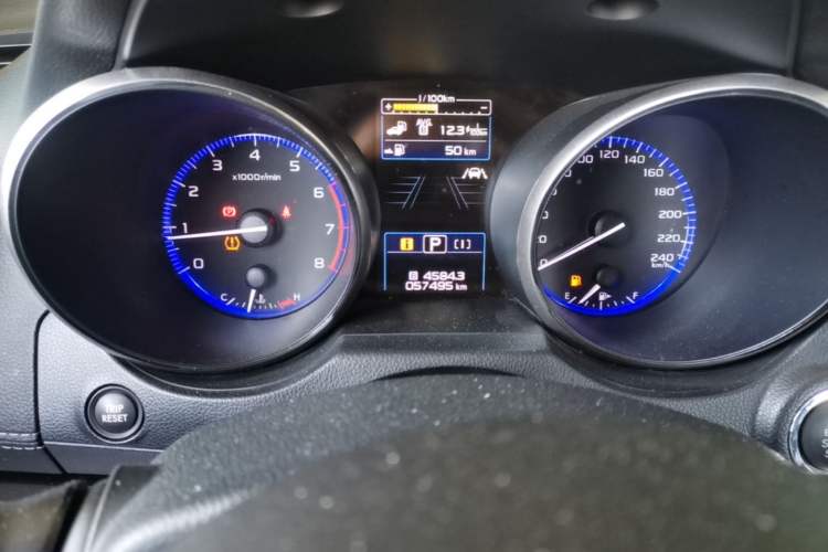 Used Subaru Legacy 2018 2.5i All-Wheel-Drive Prestige Edition EyeSight Odometer Close Up