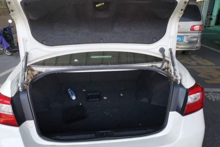 Used Subaru Legacy 2018 2.5i All-Wheel-Drive Prestige Edition EyeSight Trunk