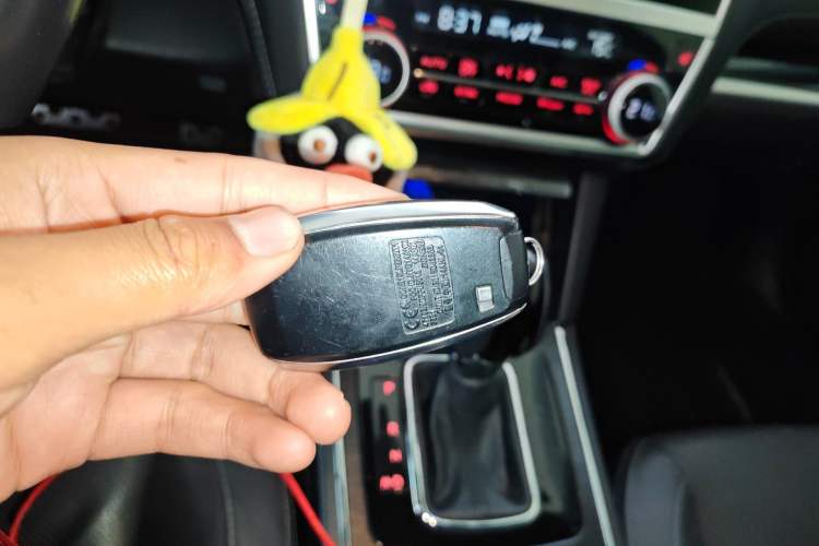 Used Subaru Legacy 2018 2.5i All-Wheel-Drive Prestige Edition EyeSight Vehicle Key
