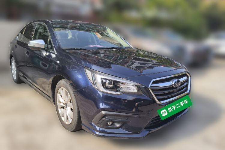 Used Subaru Legacy 2019 2.5i All-Wheel Drive Fashion Edition Front Right 45 Deg
