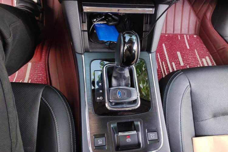 Used Subaru Legacy 2019 2.5i All-Wheel-Drive Prestige Edition with EyeSight Gear Lever