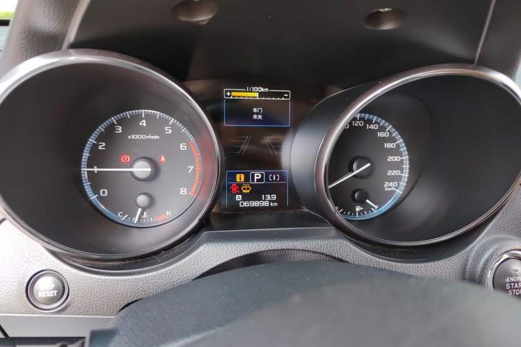 Used Subaru Legacy 2019 2.5i All-Wheel-Drive Prestige Edition with EyeSight Instrument Cluster