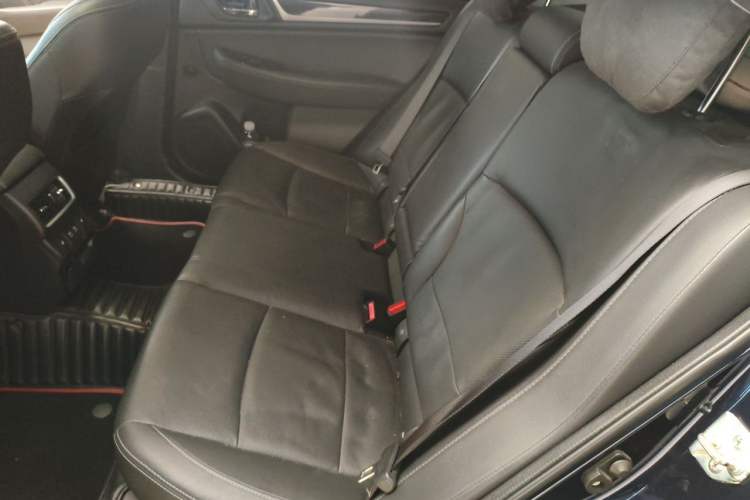 Used Subaru Legacy 2019 2.5i All-Wheel-Drive Glory Edition Left Rear Seat