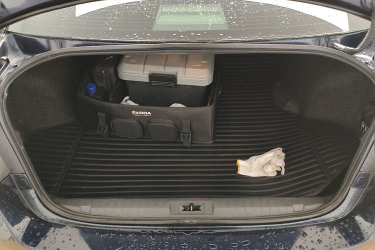 Used Subaru Legacy 2019 2.5i All-Wheel-Drive Glory Edition Trunk