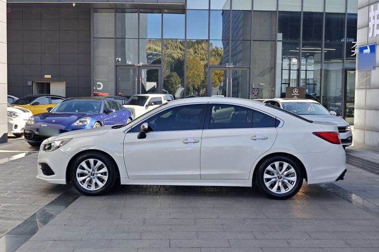 Used Subaru Legacy 2019 2.5i All-Wheel Drive Fashion Edition Exterior 4
