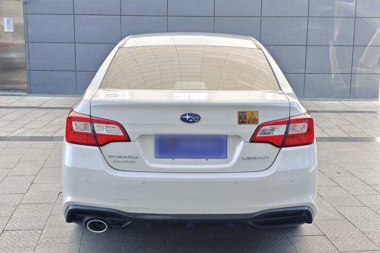 Used Subaru Legacy 2019 2.5i All-Wheel Drive Fashion Edition Exterior 5