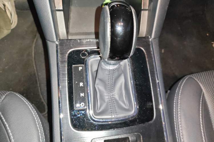 Used Subaru Legacy 2019 2.5i All-Wheel-Drive Prestige Edition with EyeSight Gear Lever