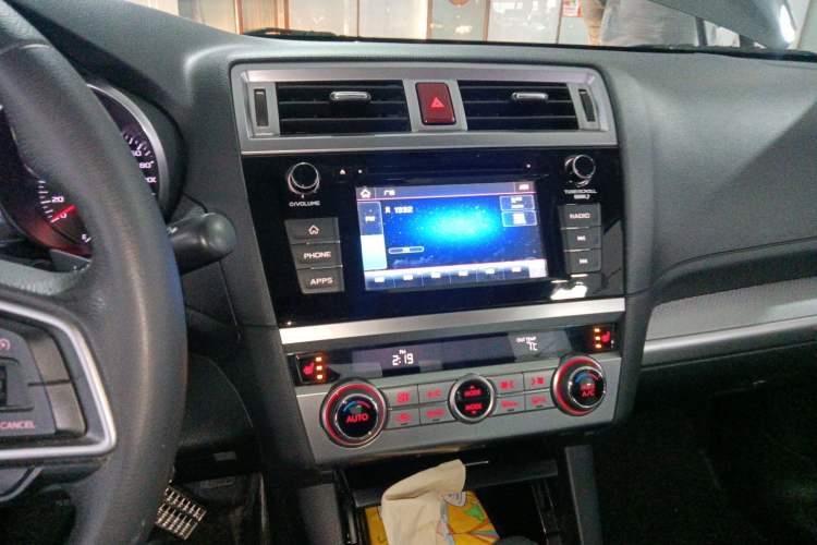 Used Subaru Legacy 2020 Revised Version 2.5i All-Wheel-Drive Fashion Edition Audio And AC Panel