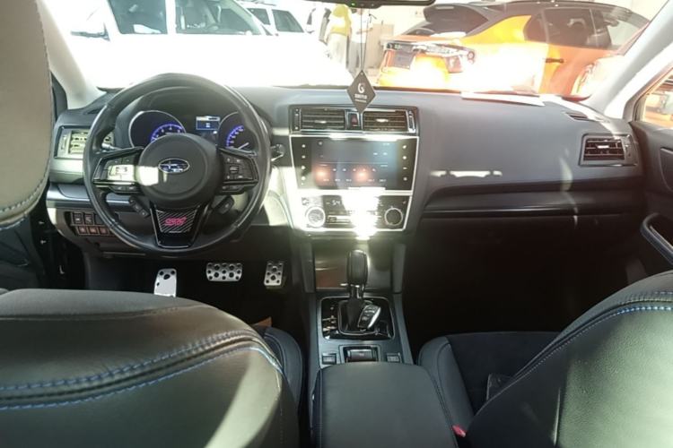 Used Subaru Legacy 2020 Restyled 2.5i Glory Limited Edition EyeSight Center Console