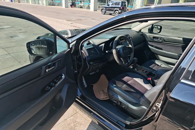 Used Subaru Legacy 2020 Restyled 2.5i Glory Limited Edition EyeSight Interior 3