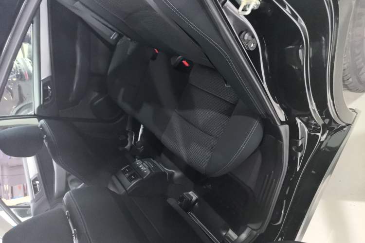 Used Subaru Legacy 2020 Revised Version 2.5i All-Wheel-Drive Fashion Edition Left Rear Seat