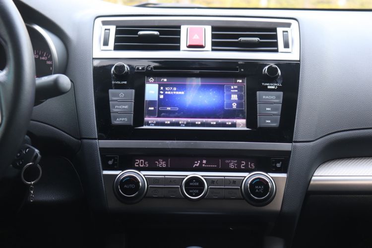 Used Subaru Legacy 2020 Revised Version 2.5i All-Wheel-Drive Fashion Edition Audio And AC Panel