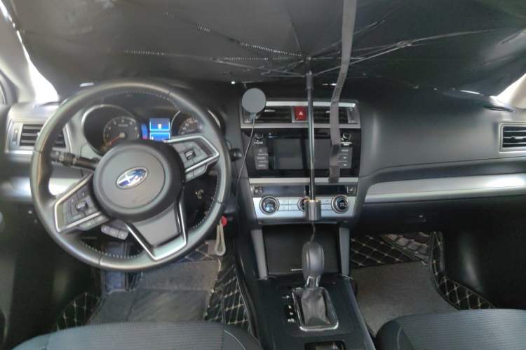 Used Subaru Legacy 2020 Revised Version 2.5i All-Wheel-Drive Fashion Edition Center Console