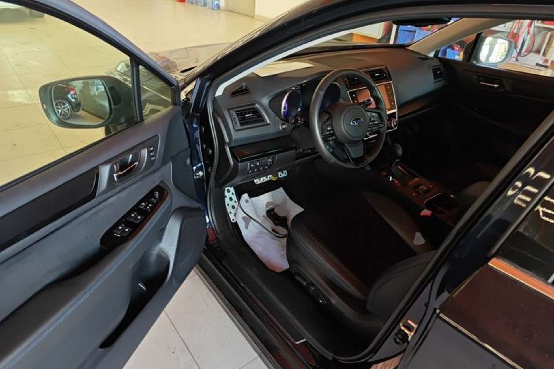 Used Subaru Legacy 2020 Restyled 2.5i Glory Limited Edition EyeSight Driver Seat