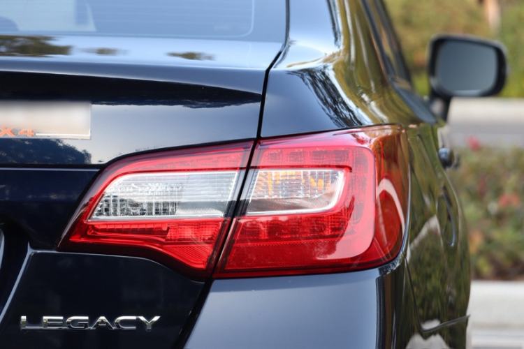 Used Subaru Legacy 2020 Revised Version 2.5i All-Wheel-Drive Fashion Edition Exterior 7