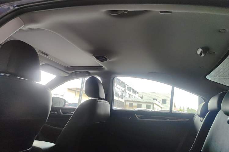 Used Subaru Legacy 2020 Revised Version 2.5i All-Wheel-Drive Glory Edition with EyeSight Headliner