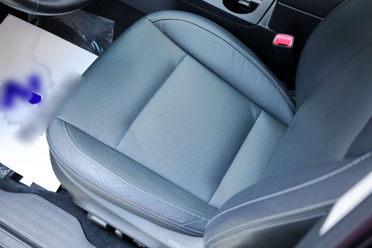 Used Subaru Legacy 2020 Revised Version 2.5i All-Wheel-Drive Glory Edition with EyeSight Interior 13