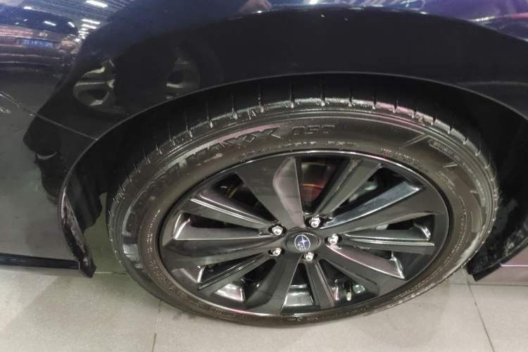 Used Subaru Legacy 2020 Restyled 2.5i Glory Limited Edition EyeSight Left Front Wheel Hub