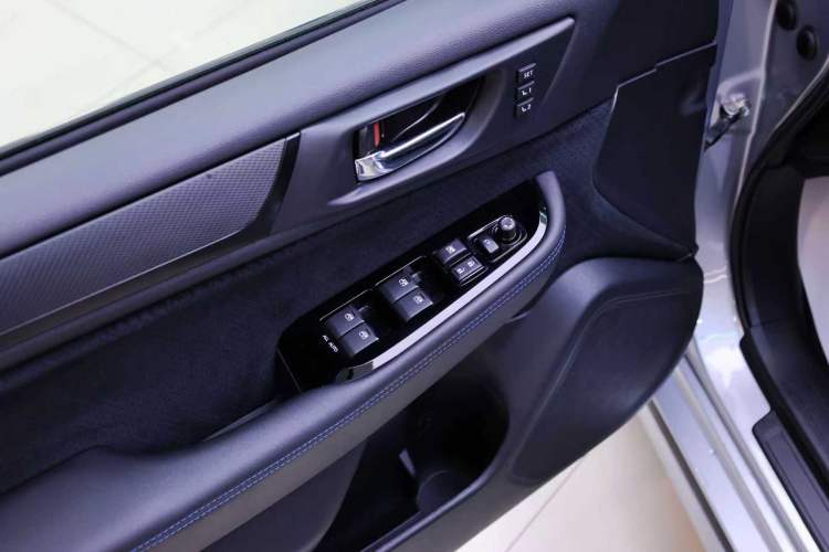 Used Subaru Legacy 2020 Restyled 2.5i Glory Limited Edition EyeSight Interior 2