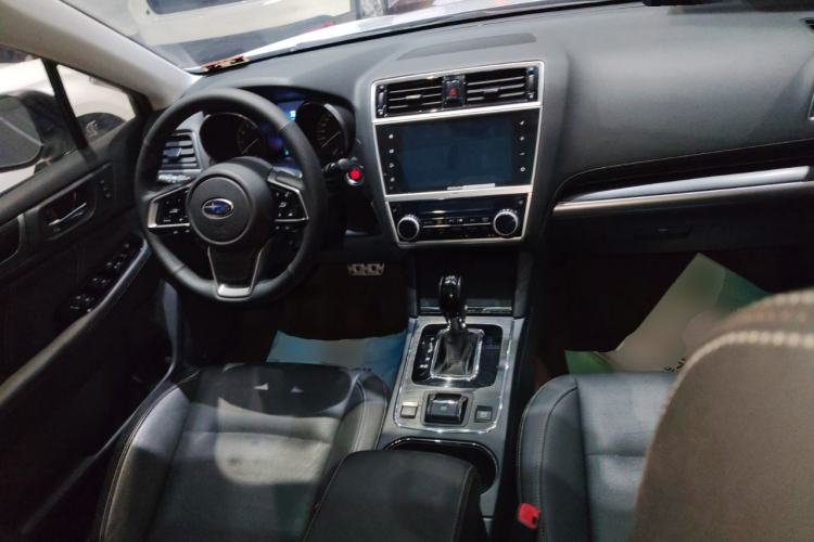 Used Subaru Legacy 2020 Revised Version 2.5i All-Wheel-Drive Glory Edition with EyeSight Center Console