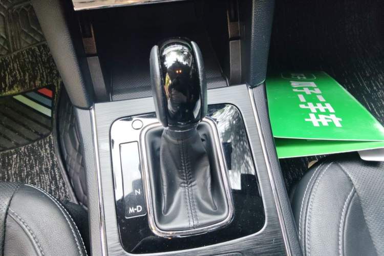Used Subaru Legacy 2020 Revised Version 2.5i All-Wheel-Drive Glory Edition with EyeSight Gear Lever