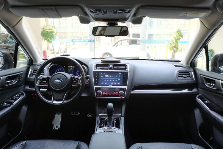 Used Subaru Legacy 2020 Revised Version 2.5i All-Wheel-Drive Glory Edition with EyeSight Interior 2