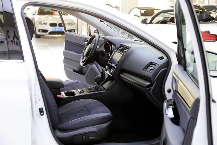 Used Subaru Legacy 2020 Restyled 2.5i Glory Limited Edition EyeSight Interior 4