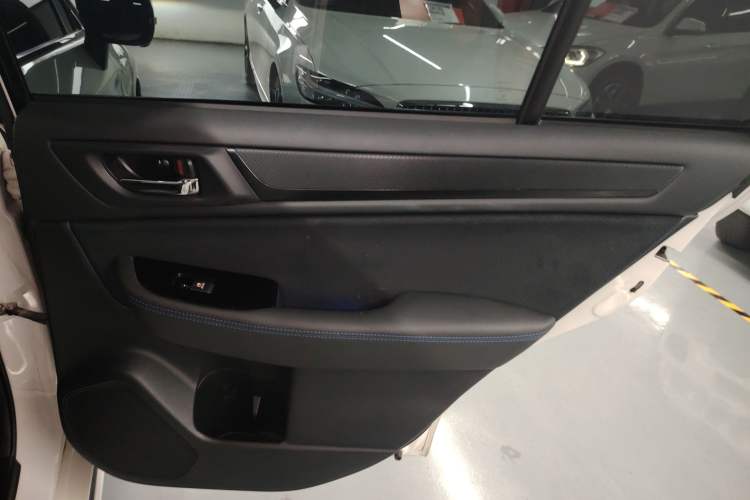Used Subaru Legacy 2020 Restyled 2.5i Glory Limited Edition EyeSight Interior 6