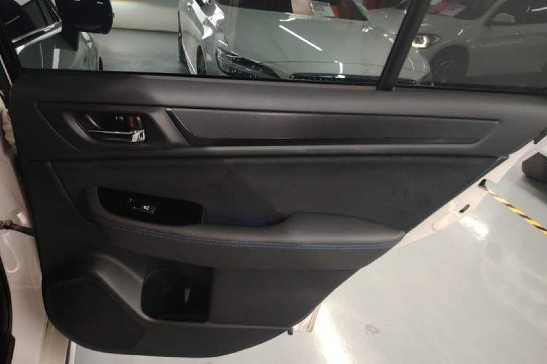 Used Subaru Legacy 2020 Restyled 2.5i Glory Limited Edition EyeSight Interior 6