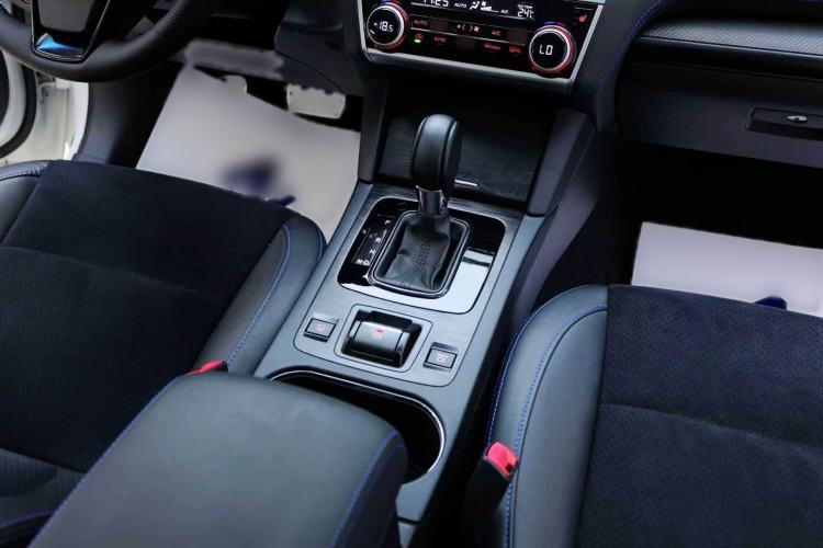 Used Subaru Legacy 2020 Restyled 2.5i Glory Limited Edition EyeSight Interior 6