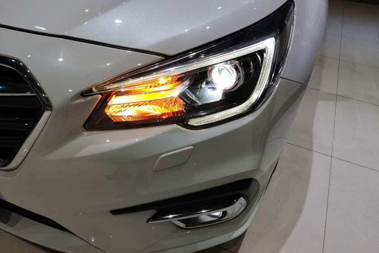 Used Subaru Legacy 2020 Revised Version 2.5i All-Wheel-Drive Glory Edition with EyeSight Left Front Headlight