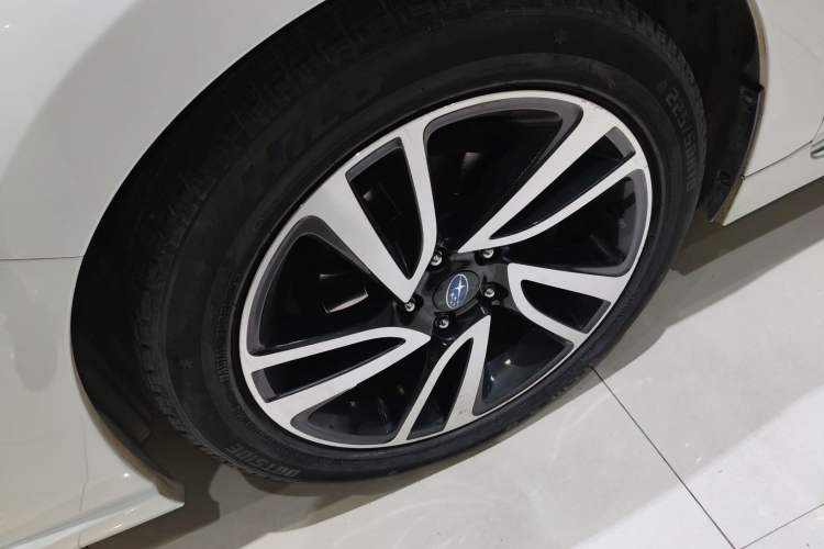 Used Subaru Legacy 2020 Revised Version 2.5i All-Wheel-Drive Glory Edition with EyeSight Left Front Wheel Hub