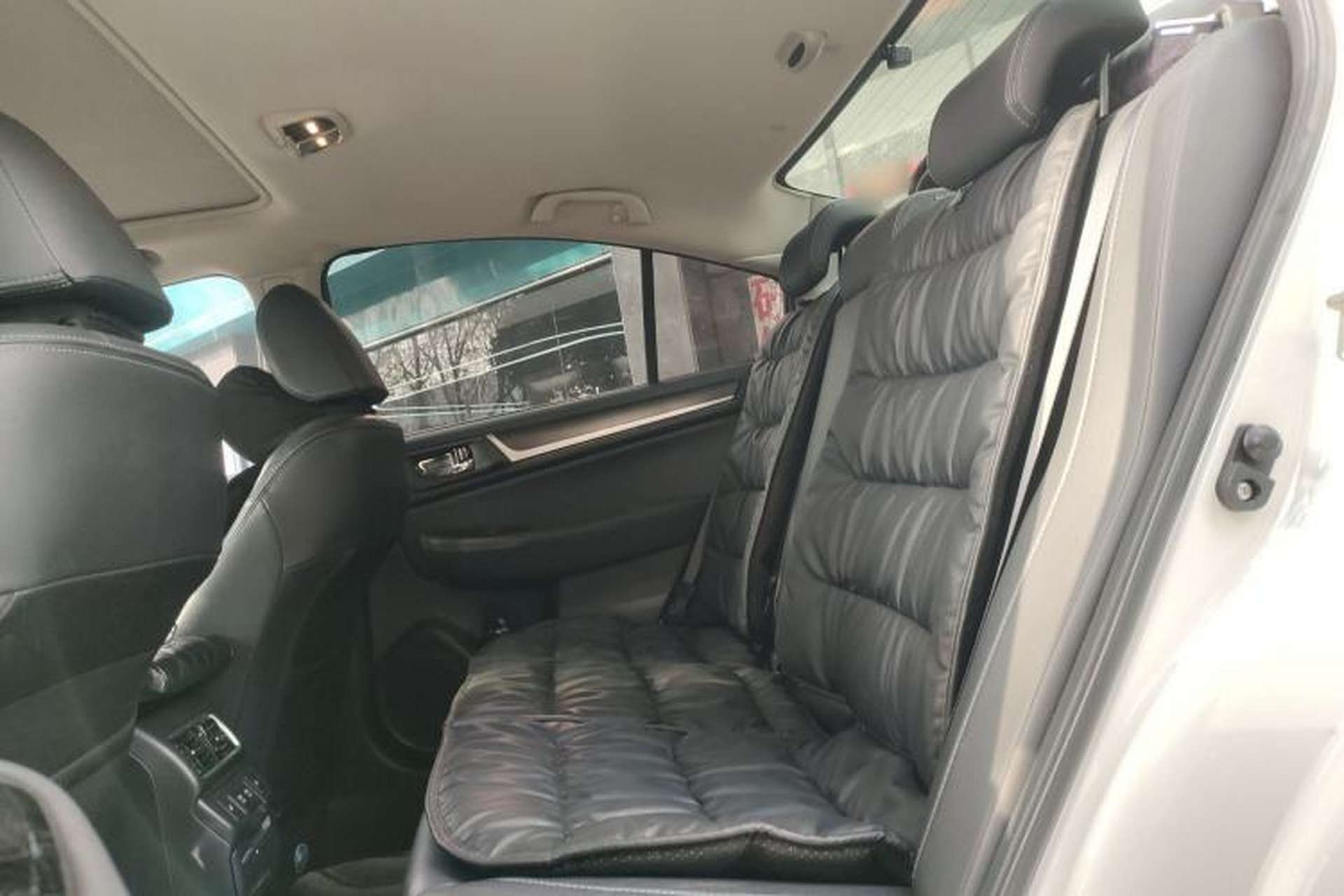 Used Subaru Legacy 2020 Revised Version 2.5i All-Wheel-Drive Glory Edition with EyeSight Left Rear Seat