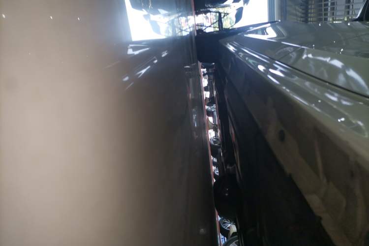 Used Subaru Legacy 2020 2.5i All-Wheel-Drive Prestige Edition EyeSight Left Side Sill