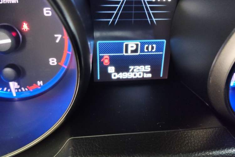 Used Subaru Legacy 2020 Revised Version 2.5i All-Wheel-Drive Glory Edition with EyeSight Odometer Close Up