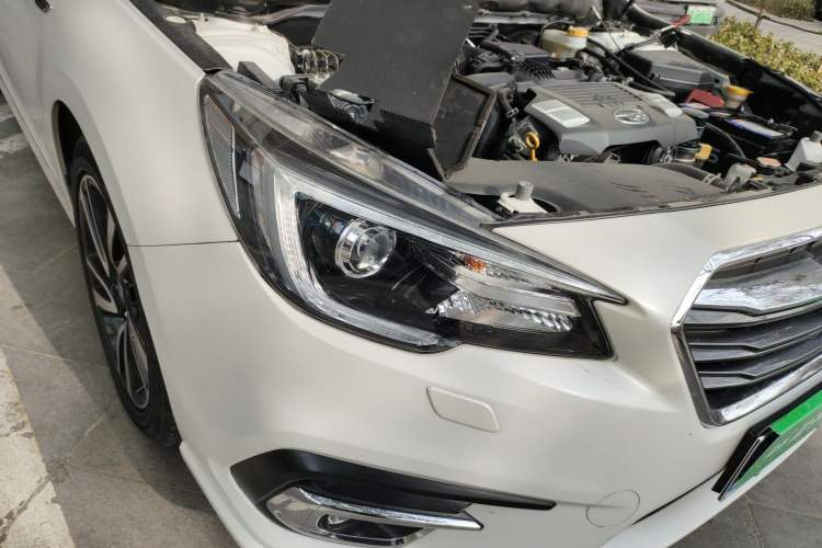Used Subaru Legacy 2020 Revised Version 2.5i All-Wheel-Drive Glory Edition with EyeSight Right Front Headlight