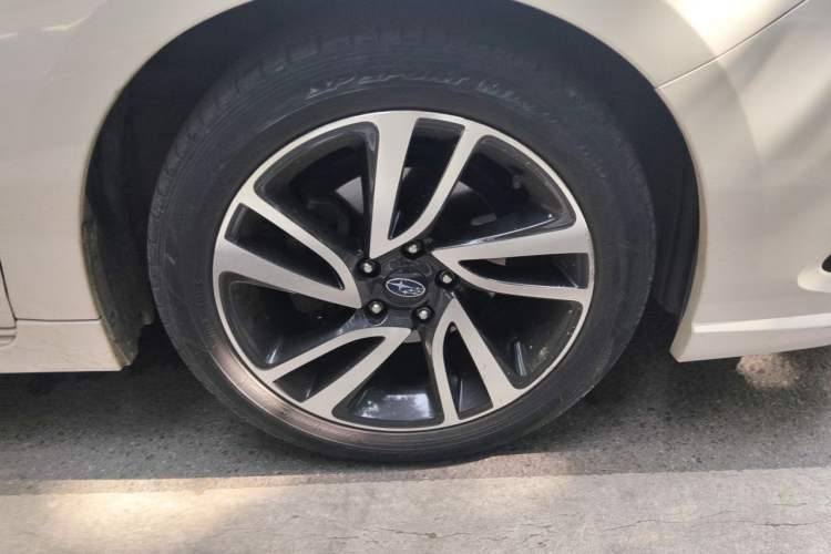 Used Subaru Legacy 2020 Revised Version 2.5i All-Wheel-Drive Glory Edition with EyeSight Right Front Wheel Hub
