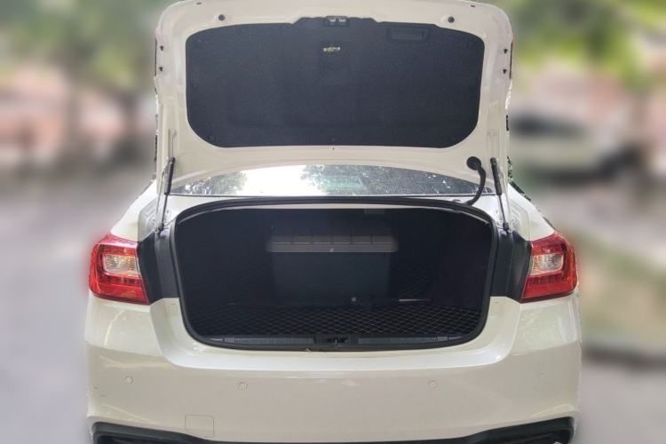 Used Subaru Legacy 2020 Revised Version 2.5i All-Wheel-Drive Glory Edition with EyeSight Trunk