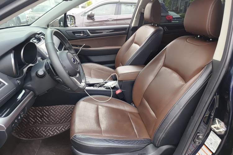 Used Subaru Outback 2019 2.5i Sport Navigation Edition with EyeSight Left Front Seat