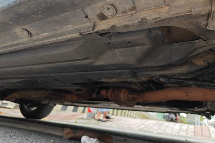 Used Subaru Outback 2010 2.5i Luxury Edition Chassis Front Right
